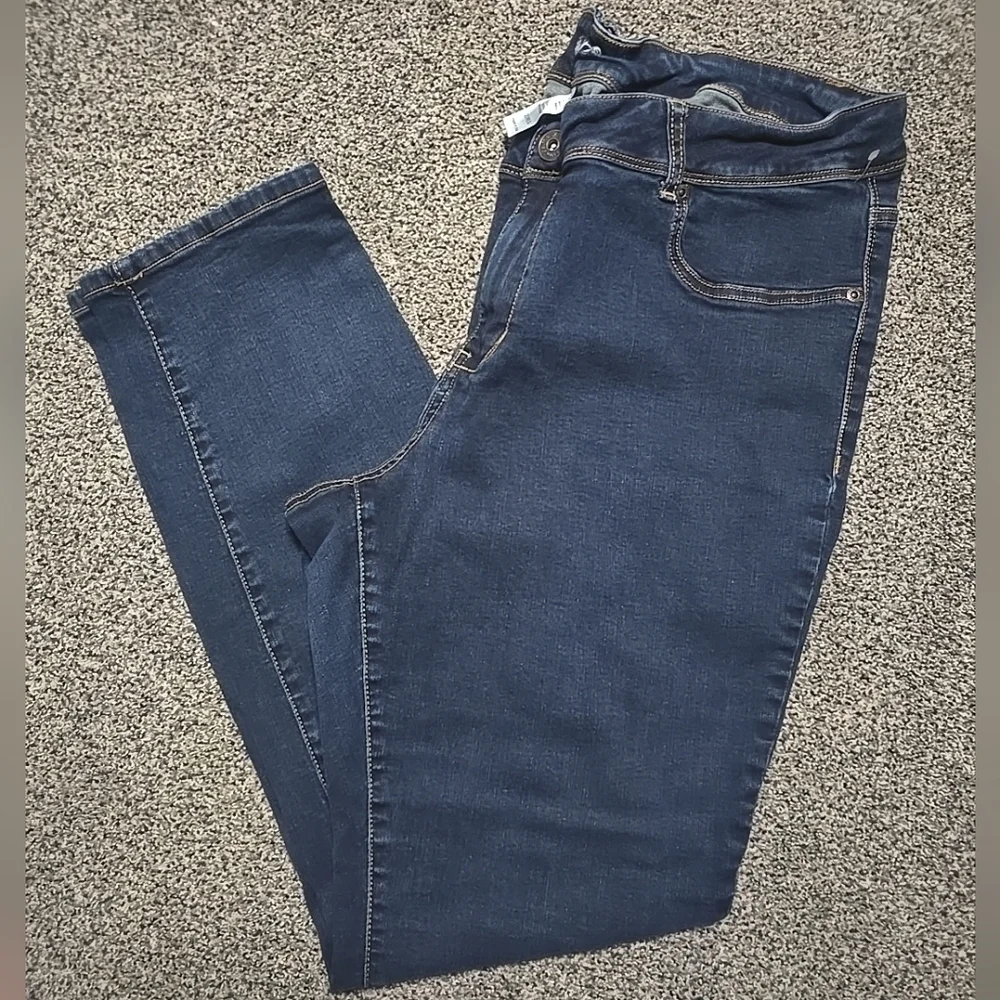 Maurices Dark Blue Skinny Jeans Stretchy Womens Size 22 Reg. - Picture 2 of 15